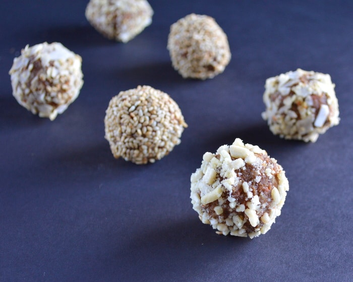 Carrot Cake Snack Bites | Healthy Nibbles and Bits