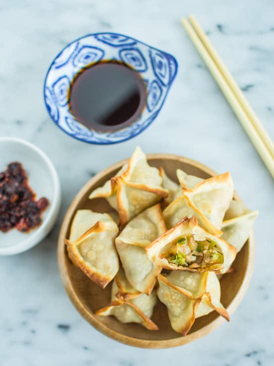 Wontons de camarones tailandeses horneados