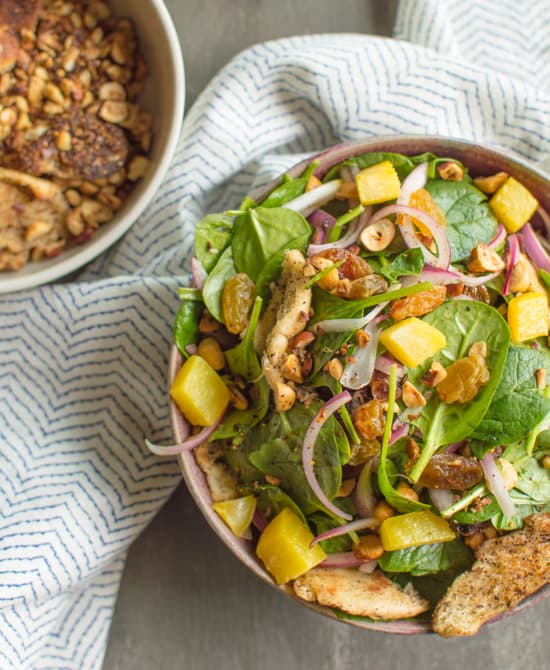 Spinach Salad with Toasted Pita and Hazelnuts | healthynibblesandbits.com #vegan #glutenfree