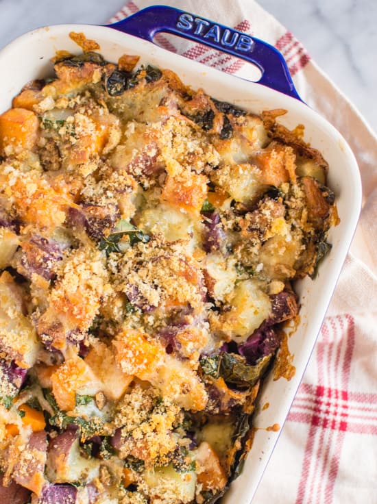 Cheesy Potato Kale Bake| healthynibblesandbits.com #glutenfree