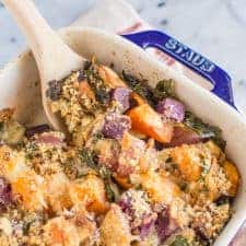 Cheesy Potato Kale Bake| healthynibblesandbits.com #glutenfree
