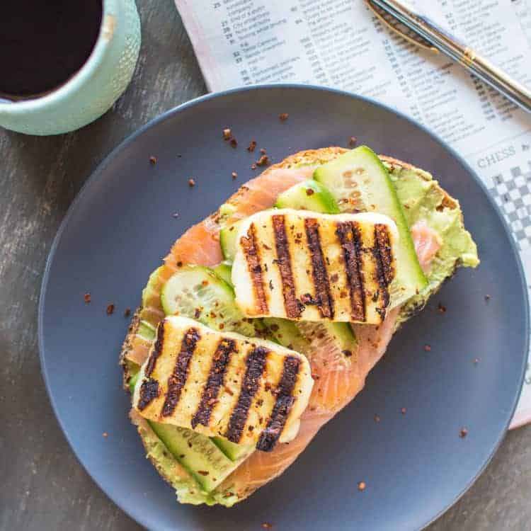 https://healthynibblesandbits.com/wp-content/uploads/2015/02/Smoked-Salmon-and-Grilled-Halloumi-Avocado-Toast-FF.jpg