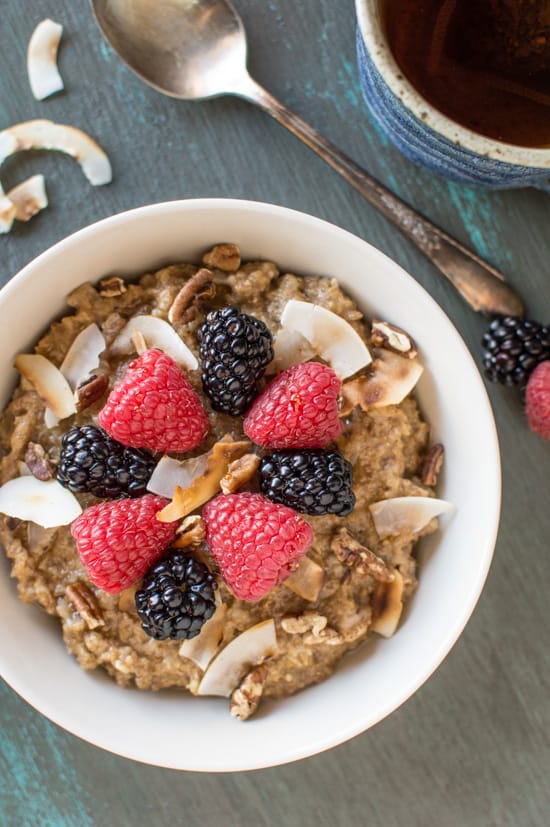 Chai Tea Oatmeal | healthynibblesandbits.com #vegan #glutenfree