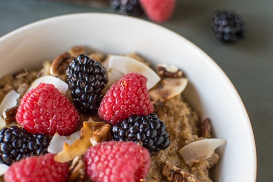 Chai Tea Oatmeal | healthynibblesandbits.com #vegan #glutenfree