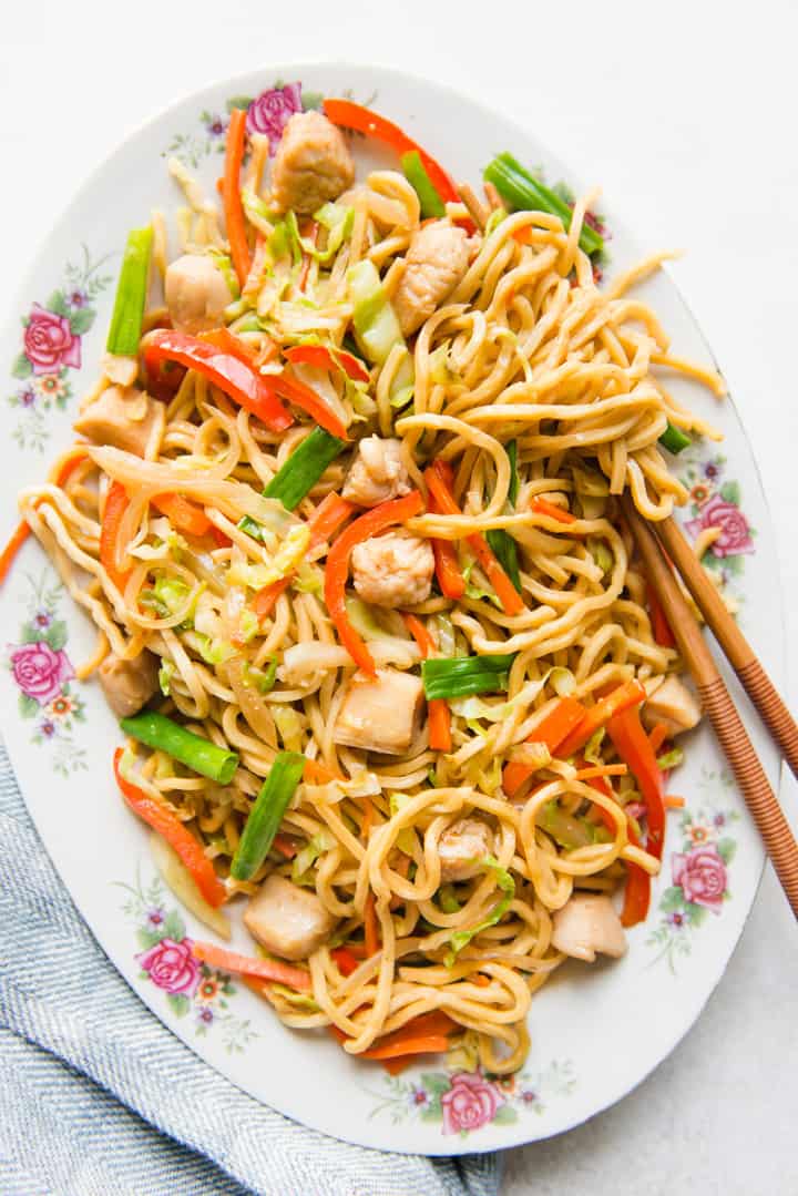 30-Minute Chicken Chow Mein Recipe - this chow mein is better than takeout!