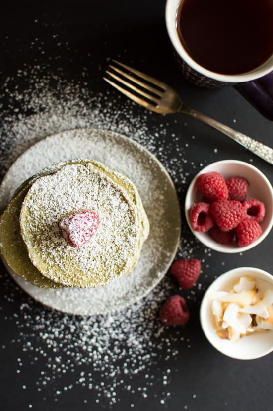 Delicious, fluffy, vegan green tea pancakes that will brighten your morning!