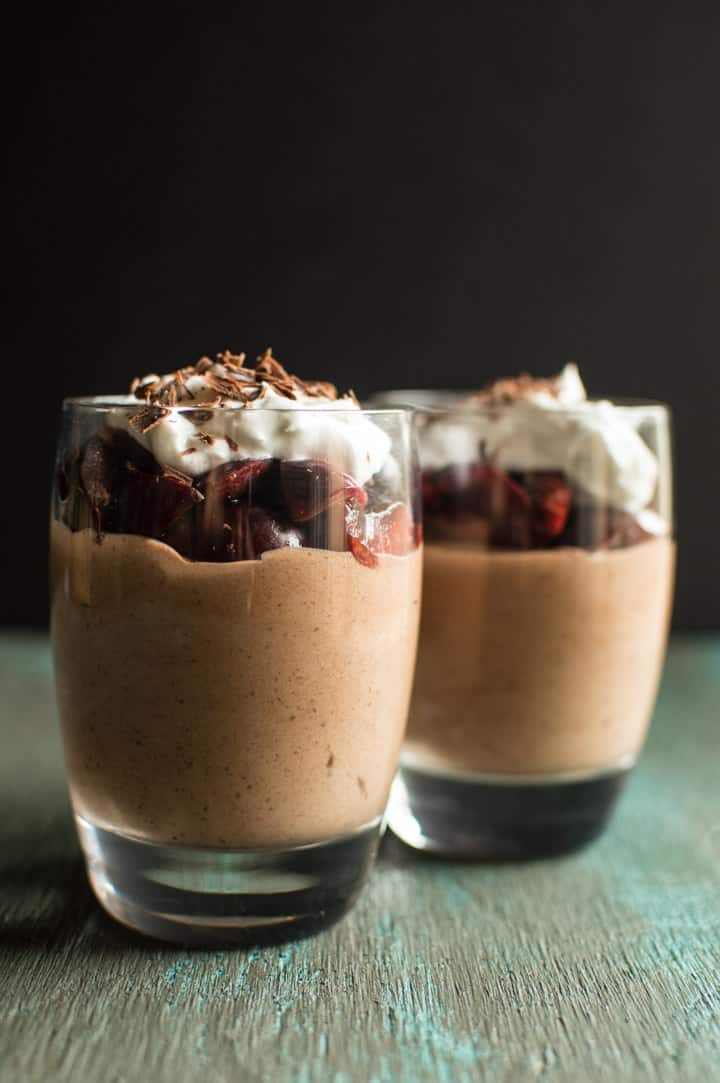 Black Forest Mousse - decadent, rich, and creamy vegan delight that's ready with FIVE ingredients only! | healthynibblesandbits.com