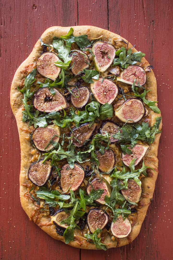 Three Cheese Fig & Onion Pizza | healthynibblesandbits.com