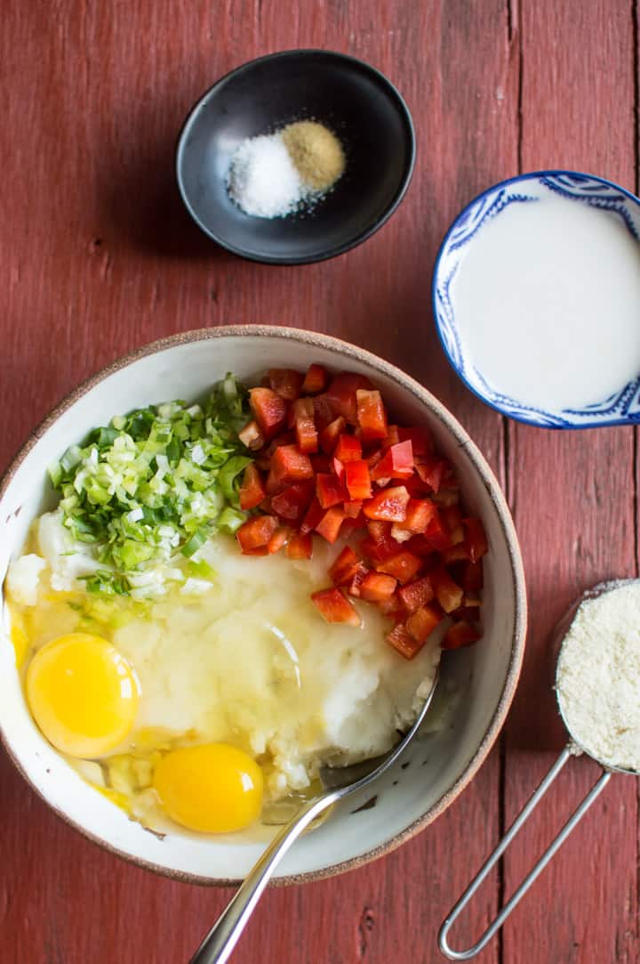 Mashed Potato Waffles - they're packed with flavor and paleo friendly! Perfect for breakfast! | healthynibblesandbits.com