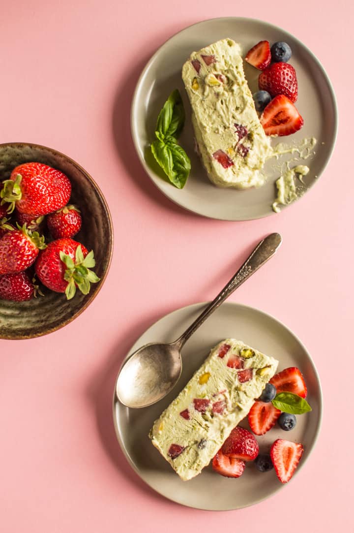 Avocado Semifreddo with Strawberries and Basil - a delicious dessert that is paleo, vegan, and gluten free! | healthynibblesandbits.com