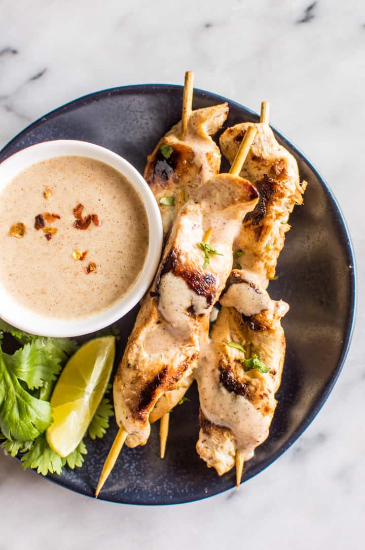 Lemongrass Chicken Satay with Almond Butter Dipping Sauce - easy prep and packed with flavor! paleo, gluten-free | healthynibblesandbits.com