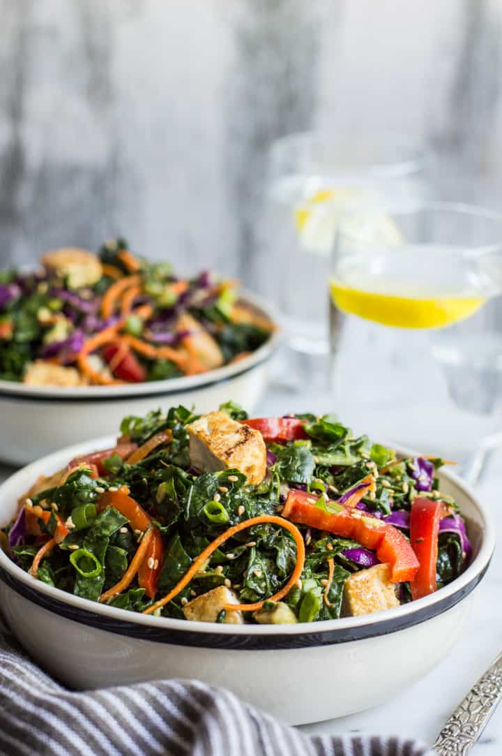 Kale Salad with Fried Tofu and Miso Ginger Dressing - an easy vegan salad with asian flavors | healthynibblesandbits.com