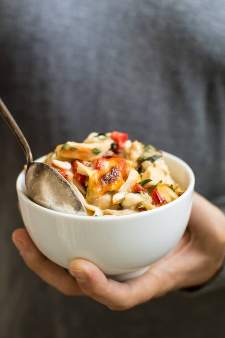 Low Carb Chicken Tetrazzini - this gluten-free cheesy wonder uses tofu shirataki noodles instead of pasta! | healthynibblesandbits.com