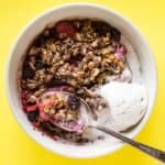 Vegan Microwave Apple Berry Crisp - a delicious crisp that is ready in under 10 minutes! (gluten-free)| healthynibblesandbits.com