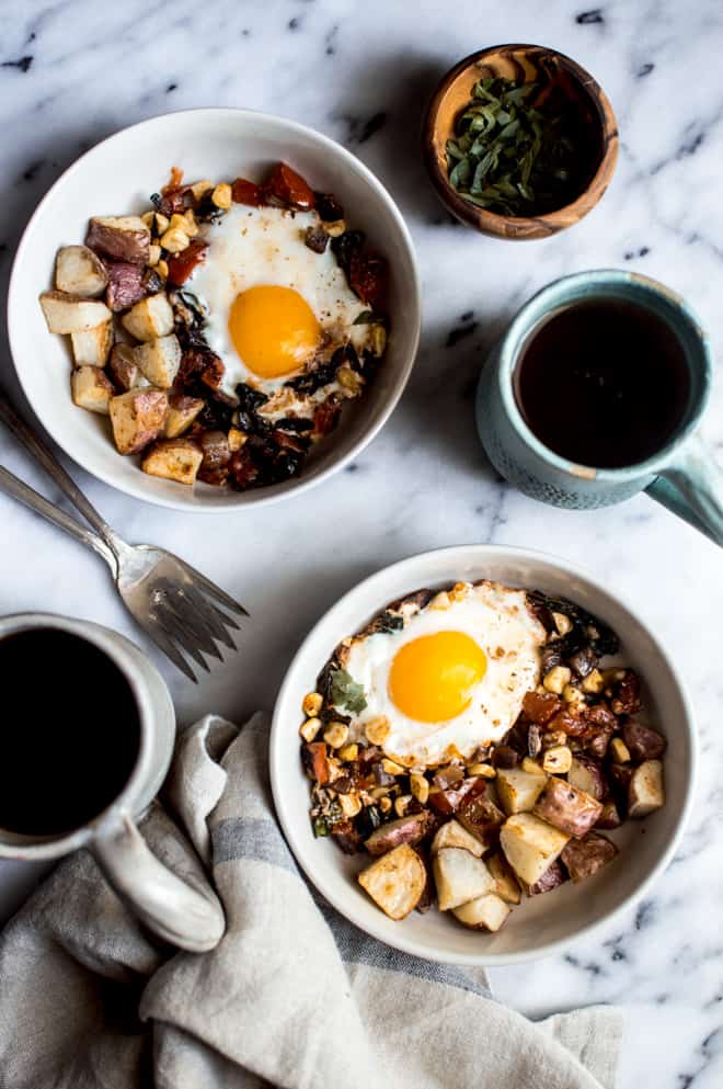 Braised Egg Breakfast - an easy and healthy weekend breakfast that is ready in 30 minutes! | healthynibblesandbits.com