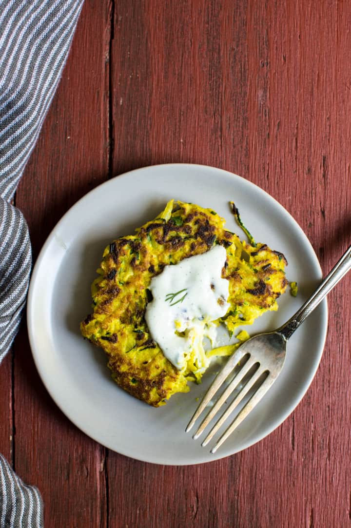 8-Ingredient Turmeric Zucchini and Potato Fritters - easy gluten-free sides that are perfect for any meal! | healthynibblesandbits.com