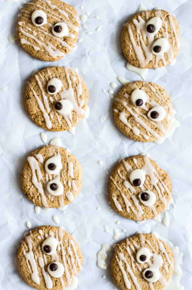 Vegan Spiced Butternut Squash Sugar Cookies - these easy gluten-free cookies are great for Halloween! | healthynibblesandbits.com