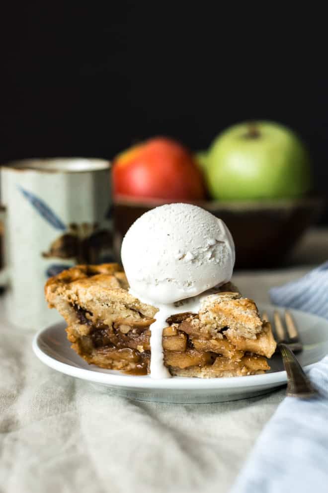  Gluten-Free Apple Pie with Coconut Sugar by Lisa Lin of Healthy Nibbles & Bits