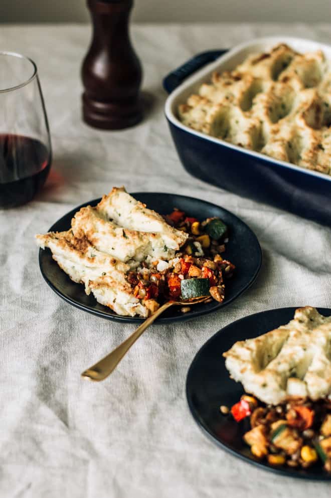 Vegetarian Cajun-Spiced Shepherd's Pie - an easy and healthy version of the classic shepherd's pie! | by Lisa Lin of Healthy Nibbles & Bits