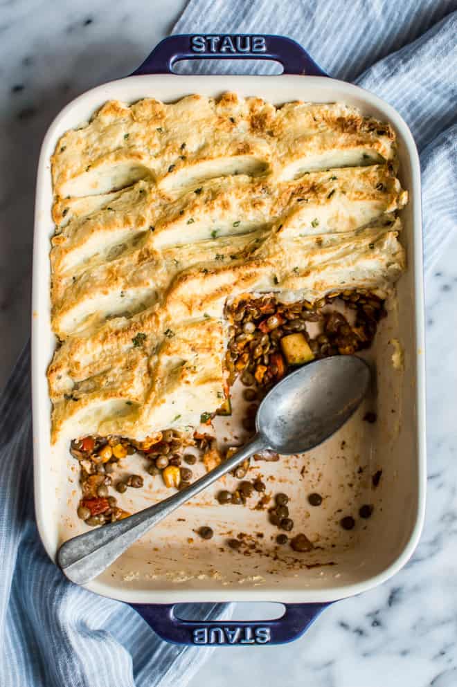 Vegetarian Cajun-Spiced Shepherd's Pie - an easy and healthy version of the classic shepherd's pie! | by Lisa Lin of Healthy Nibbles & Bits