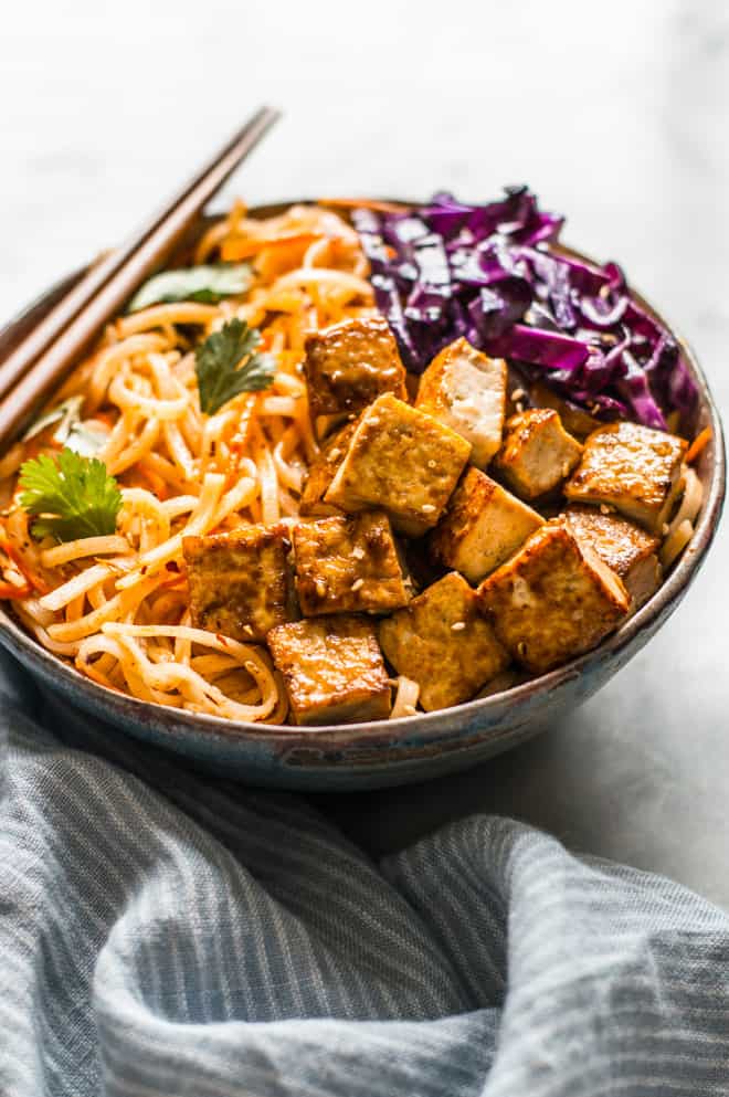 30-Minute Coconut Curry Stir Fry Noodles with Glazed Tofu - easy weeknight gluten free and vegan meal! by Lisa Lin of healthynibblesandbits.com