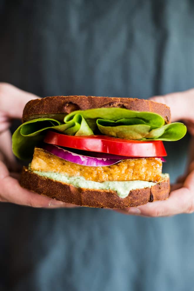 Gluten-Free Teriyaki Tofu Sandwich with Herbed Tofu Dip - ready in less than 30 minutes! Perfect healthy lunch! by @healthynibs