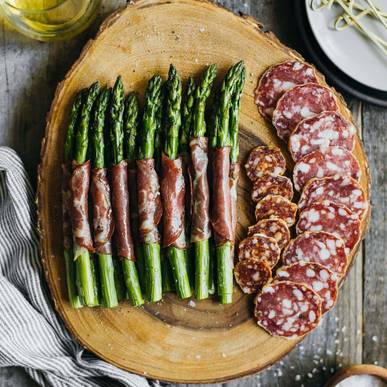 Dry Coppa Wrapped Asparagus - easy appetizer ready in 15 minutes and made with just 5 ingredients! by @healthynibs