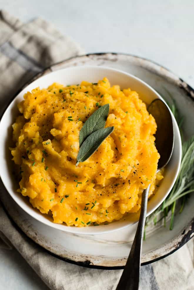 Butternut Squash Mashed Potatoes - a healthy side dish great for weeknights and the holidays!