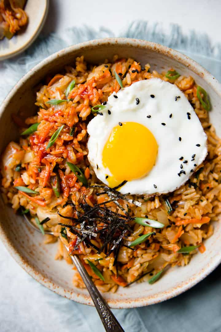 Vegetarian Kimchi Fried Rice (20 Minutes!) | Healthy Nibbles