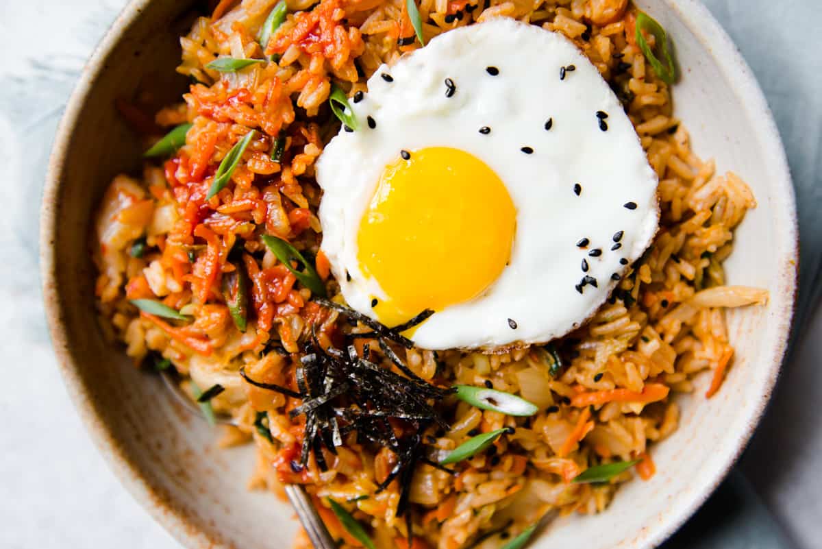 Vegetarian Kimchi Fried Rice (20 Minutes!) | Healthy Nibbles by Lisa Lin