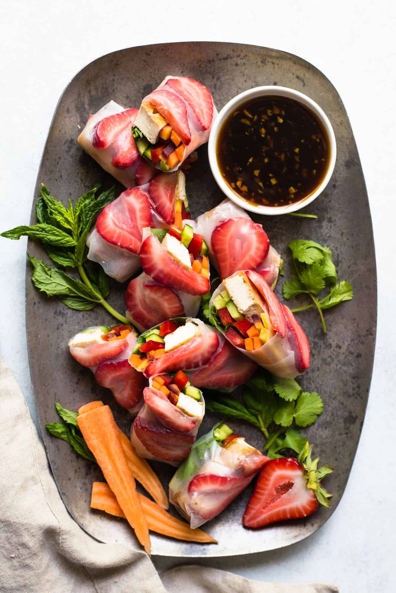 VEGAN Teriyaki Tofu Spring Rolls - simple, fresh spring rolls filled with vegetables, tofu and strawberries! Perfect party appetizer!