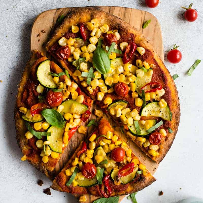 Summer Red Curry Naan Pizza (Vegan) | Healthy Nibbles