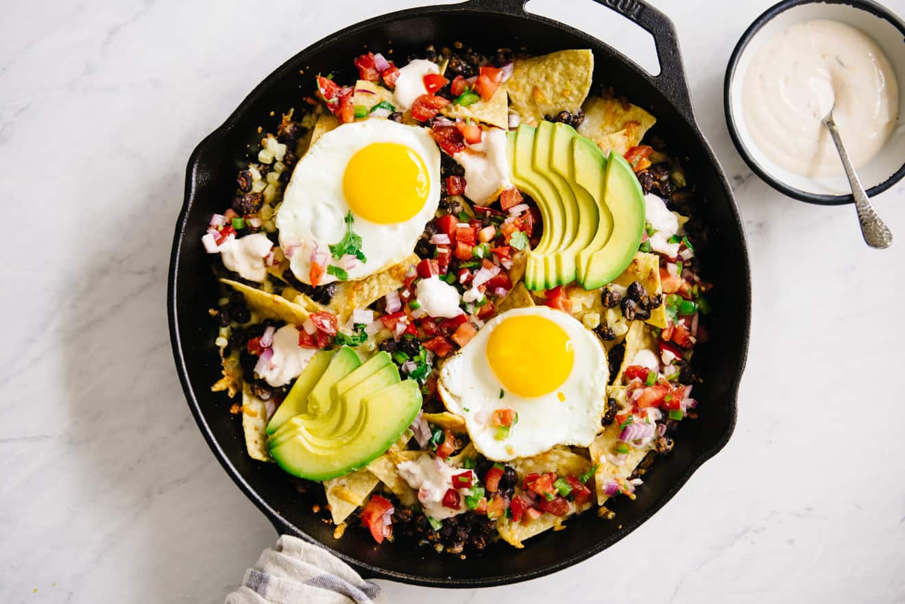 Loaded Breakfast Nachos - easy gluten-free meal in 20 minutes! Perfect for brunch