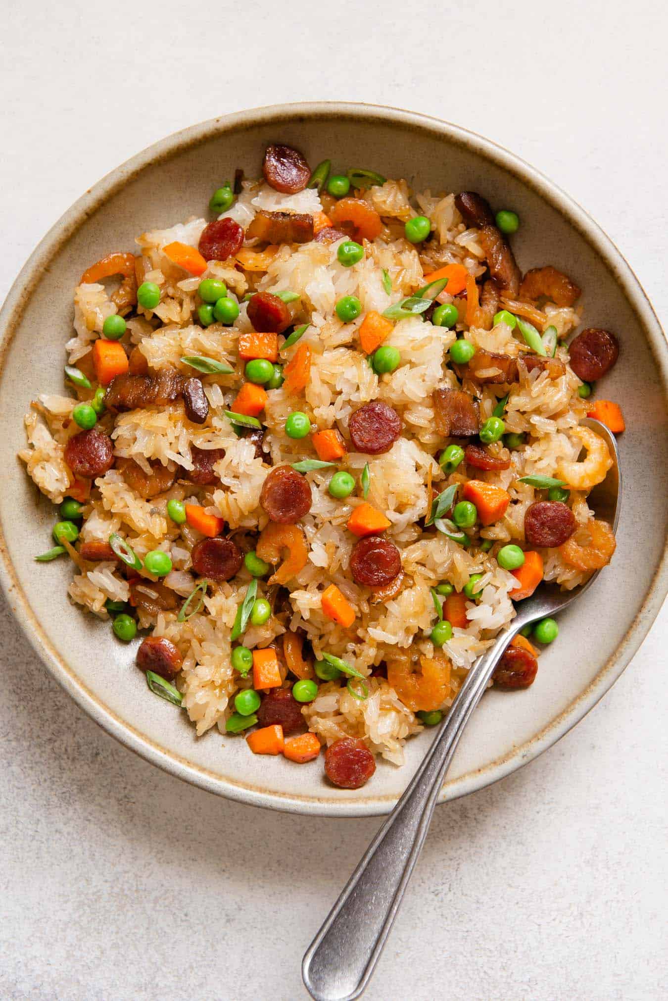 https://healthynibblesandbits.com/wp-content/uploads/2018/11/Chinese-Sticky-Rice-1.jpg