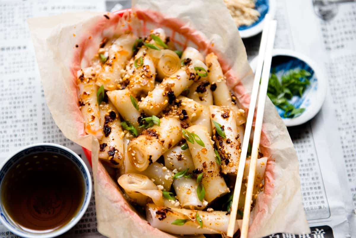 Rice Noodle Rolls Recipe (Cheung Fun) - a Chinese dim sum classic (vegan)