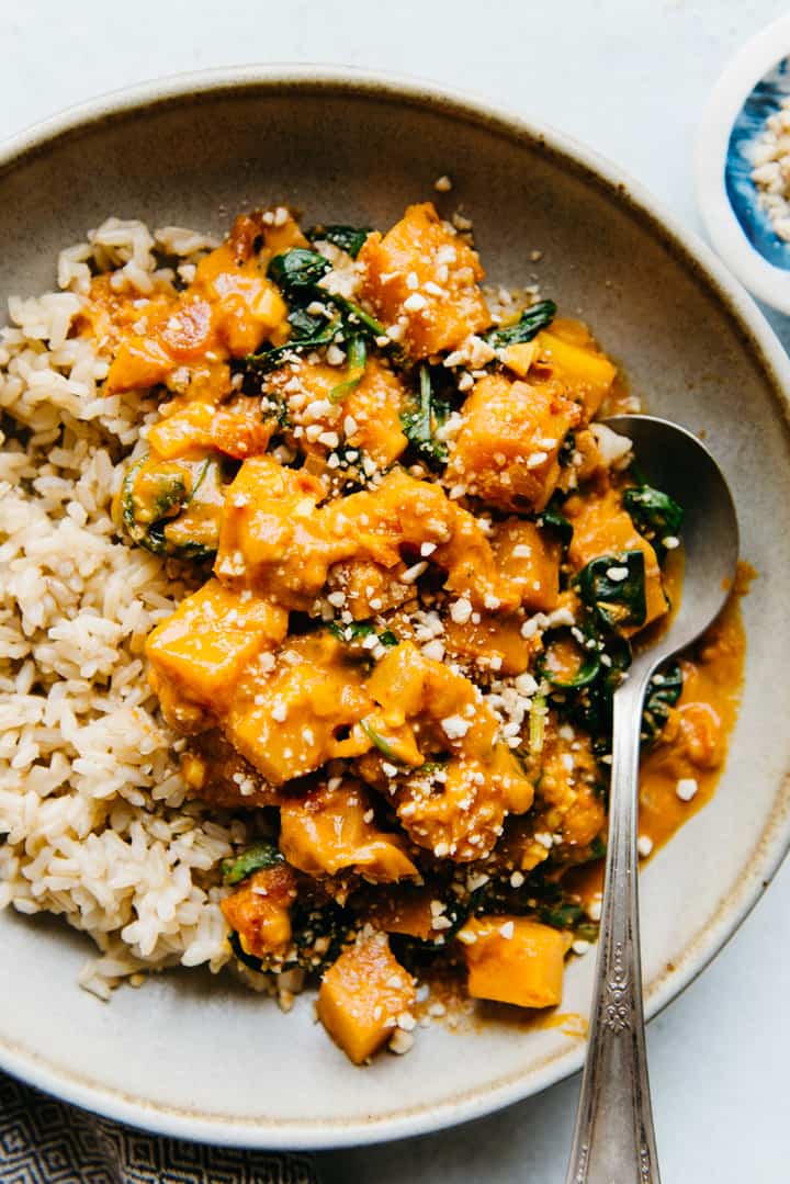 Vegan Butternut Squash Curry with Spinach | Healthy Nibbles by Lisa Lin