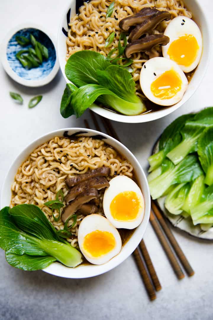 10-Minute Vegetable Ramen Noodles - Hey Nutrition Lady