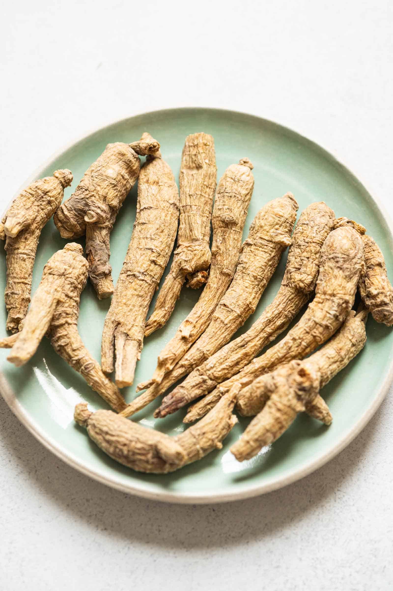 Dried ginseng root